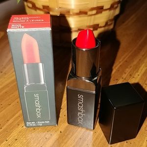 Smashbox Lipstick in Bing Matte